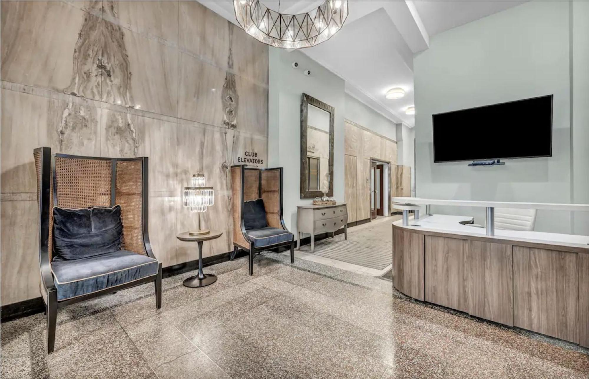 Heart Of Dt With Free Pool & Steam Plus Gym Luxe 812 Cleveland Eksteriør billede