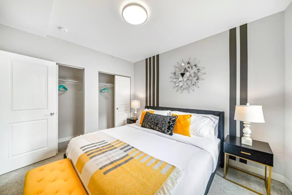 Heart Of Dt With Free Pool & Steam Plus Gym Luxe 812 Cleveland Eksteriør billede