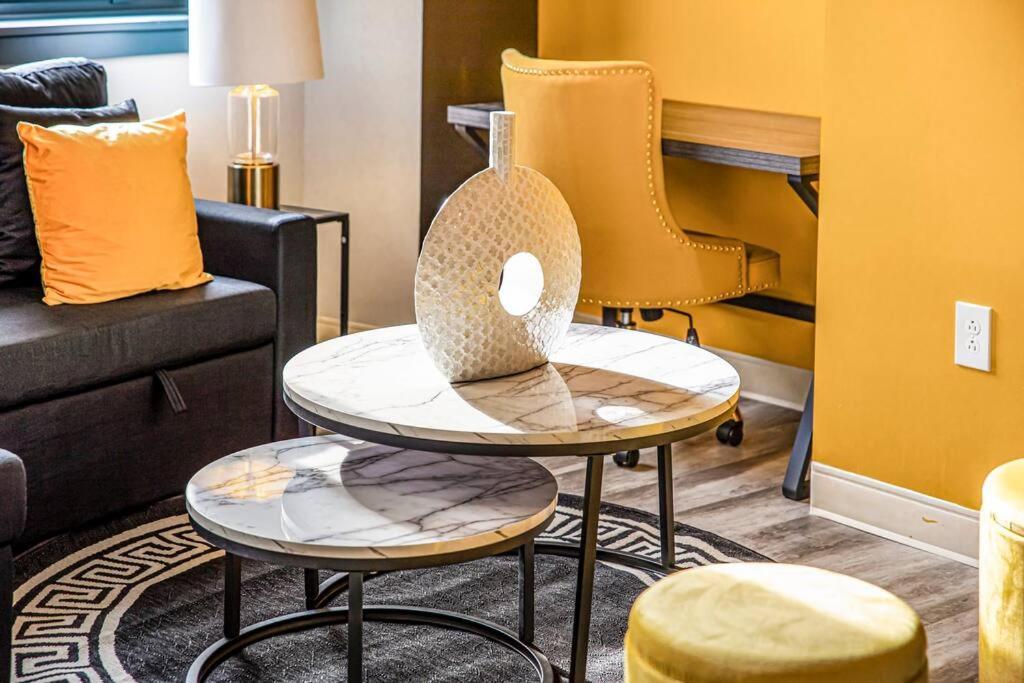 Heart Of Dt With Free Pool & Steam Plus Gym Luxe 812 Cleveland Eksteriør billede